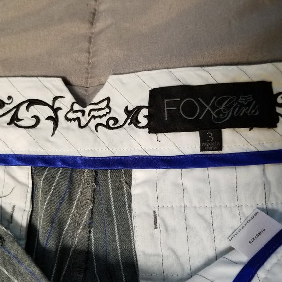 Fox Girls Bermuda Shorts Juniors Size 3 Gray with blue/white stripes - Picture 7 of 10